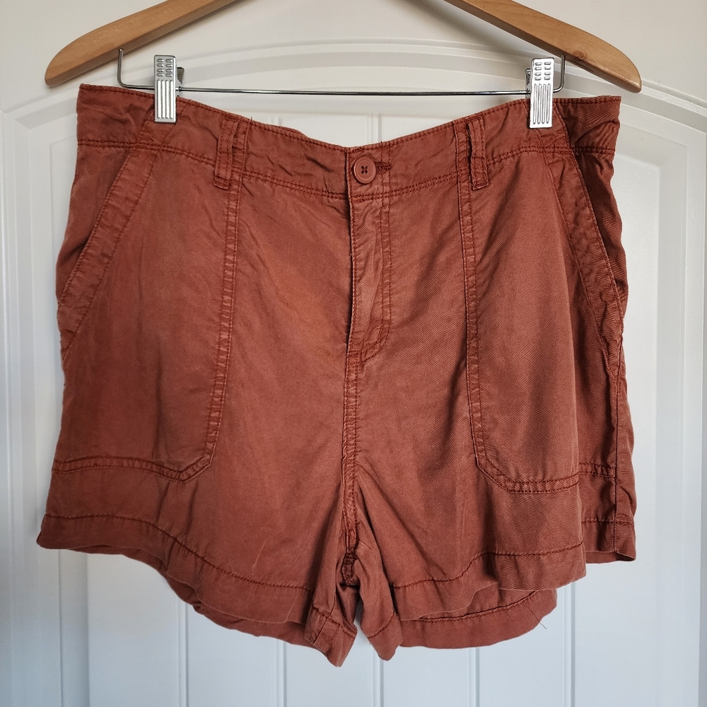Social Standard by Sanctuary rust orange Lyocell Cargo Shorts Large
